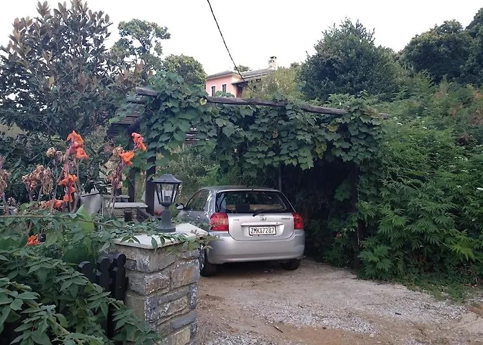 Melina's Mansion * טסגרדה