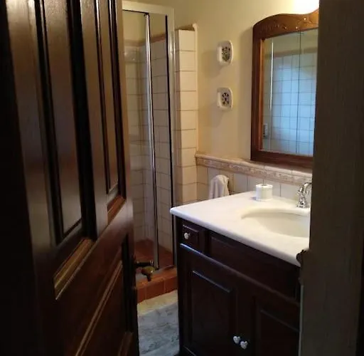 Melina's Mansion * טסגרדה