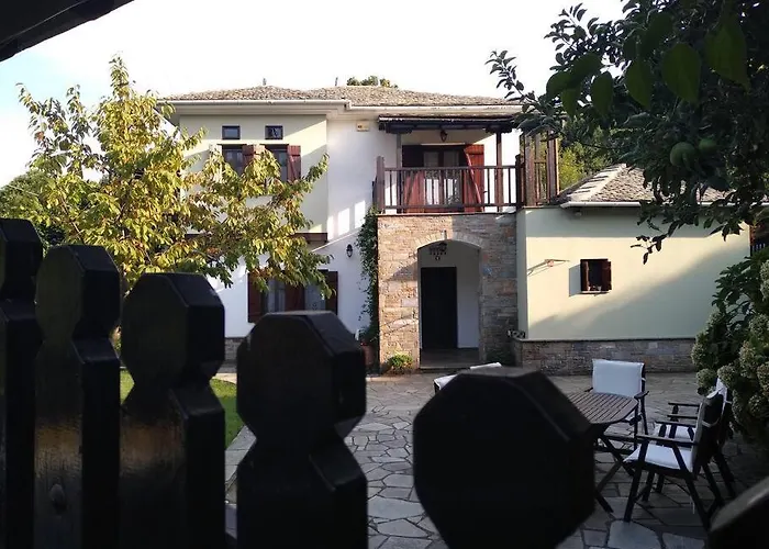 Melina's Mansion טסגרדה