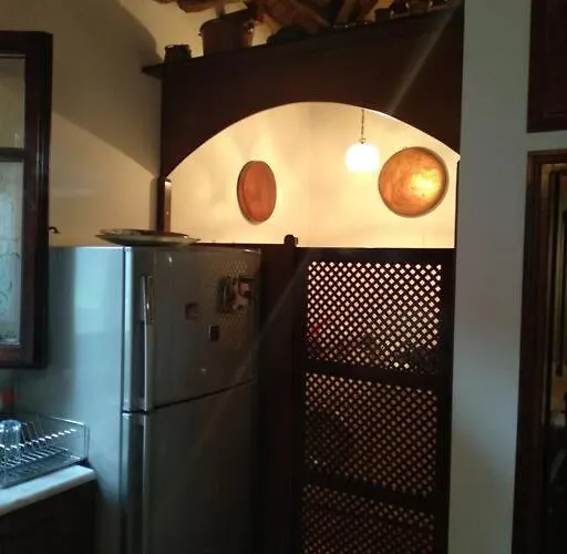 Melina's Mansion * טסגרדה